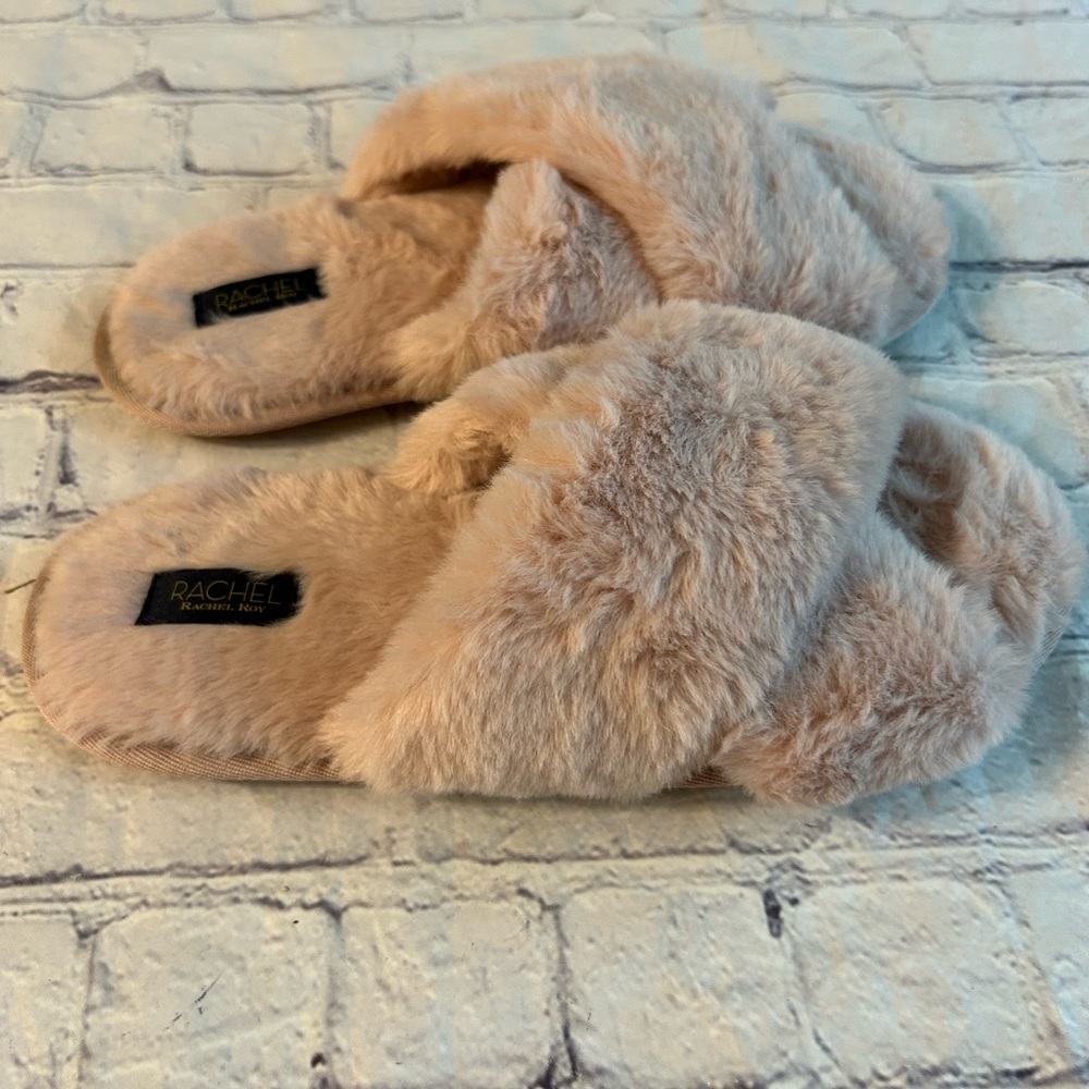 RACHEL ROY BLUSH PINK SOFT CRISSCROSS SLIPPERS WOMENS SIZE MEDIUM (7-8)